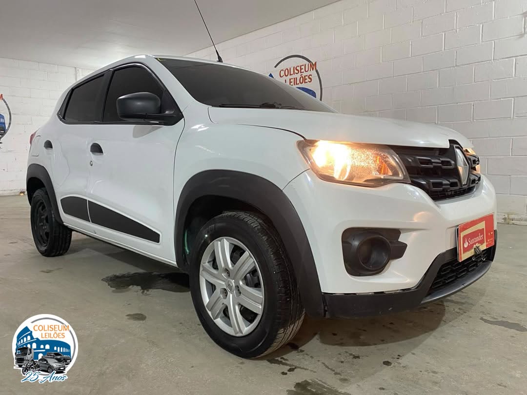 LOTE 012 - Kwid Zen 1.0 SCe 2018 