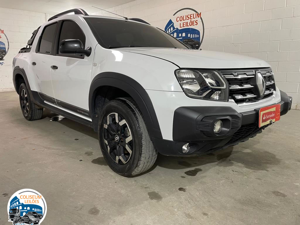 LOTE 015 - Oroch Outsider 1.3 16V TCe Turbo 2023