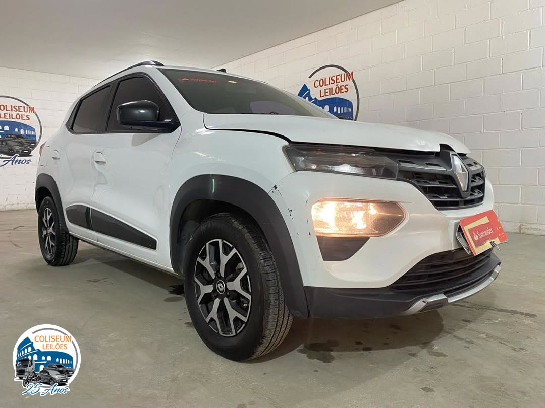 LOTE 018 - Kwid Outsider 1.0 SCe 2022
