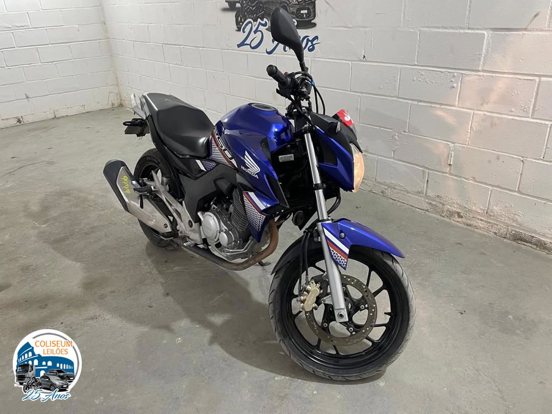 LOTE 003 -  CB 250 F Twister CBS 2022