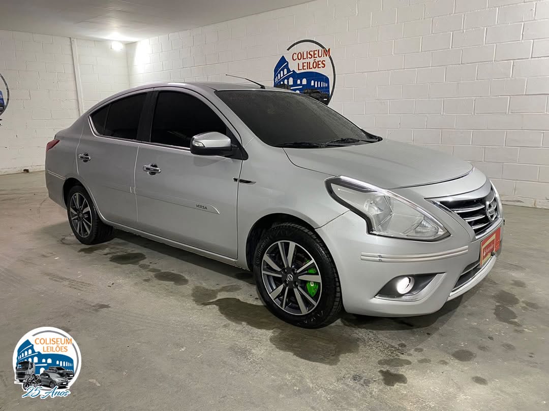 LOTE 022 - Versa SL CVT 1.6 16V 2018