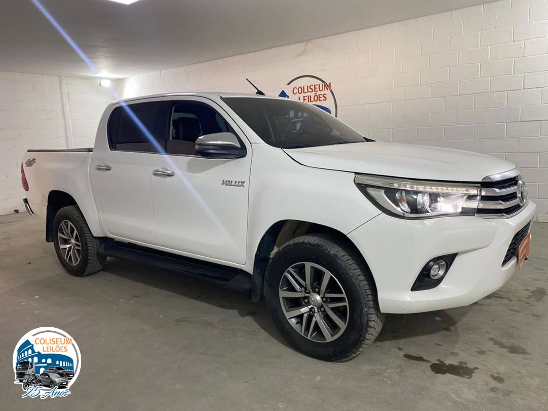 LOTE 021 - Hilux CD SRX 2.8 D-4D Turbo 2018