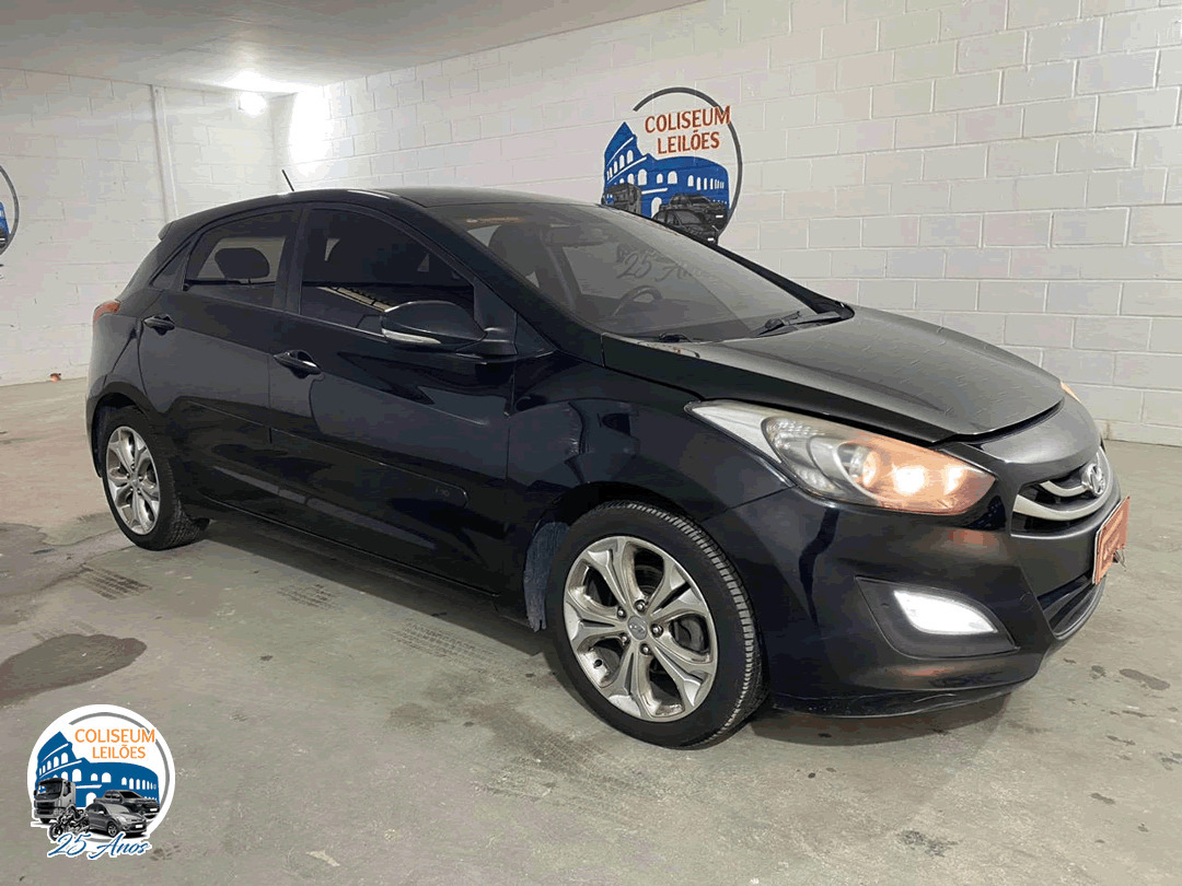 LOTE 013 - i30 1.8 1.8 16V 2015 