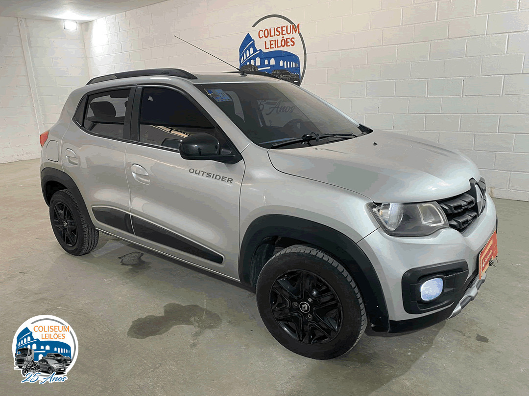 LOTE 026 - Kwid Outsider 1.0 SCe 2022