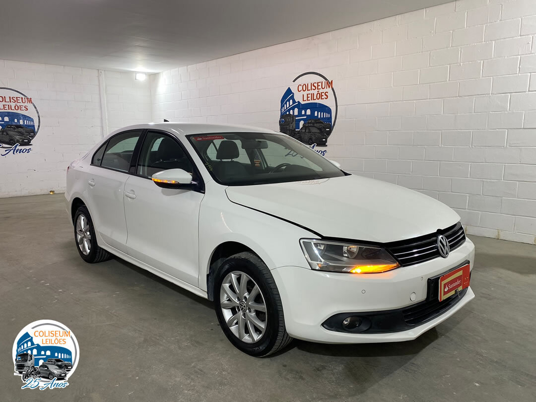 LOTE 038 - Jetta Comfortline 2.0 Total Flex 2012 