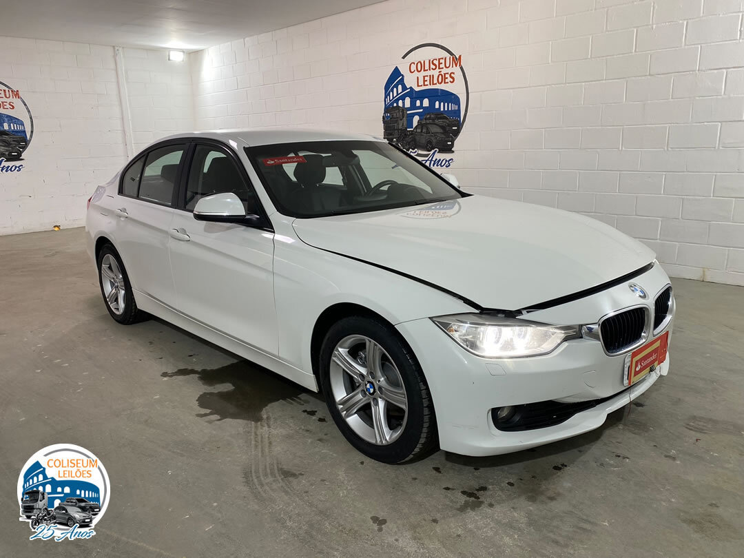 LOTE 001 - 320i 2.0 16V Twin Turbo 2014 