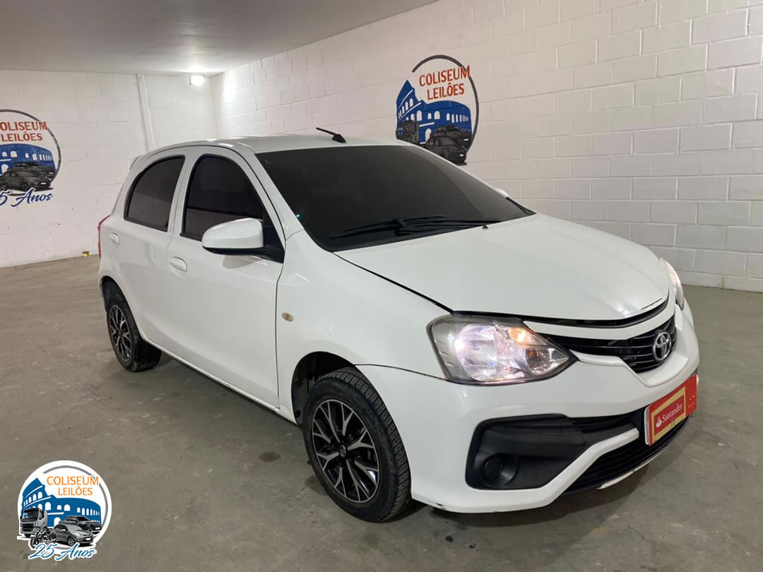 LOTE 040 - Etios X 1.3 16V Dual VVT-i 2018