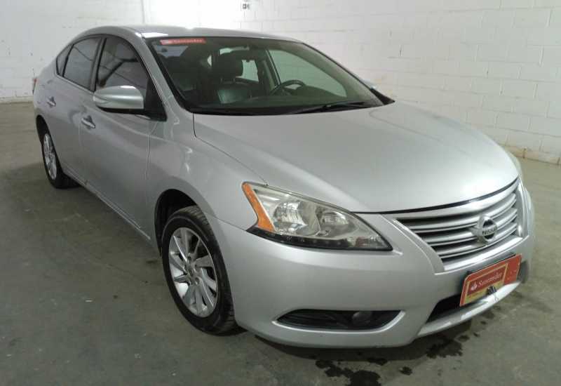 LOTE 009 -  Sentra SV CVT 2.0 16V FlexStart 2014
