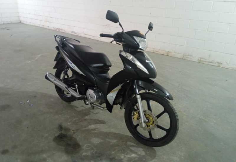 LOTE 011 - AVELLOZ - Z1 50 2022