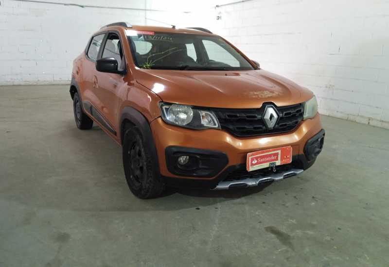 LOTE 021 - Kwid Outsider 1.0 SCe 2020
