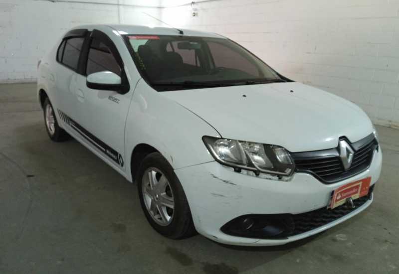 LOTE 025 - Logan Expression 1.6 Hi-Power 2016