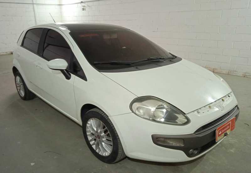 LOTE 003 - Punto Essence 1.6 16V E.torQ 2013