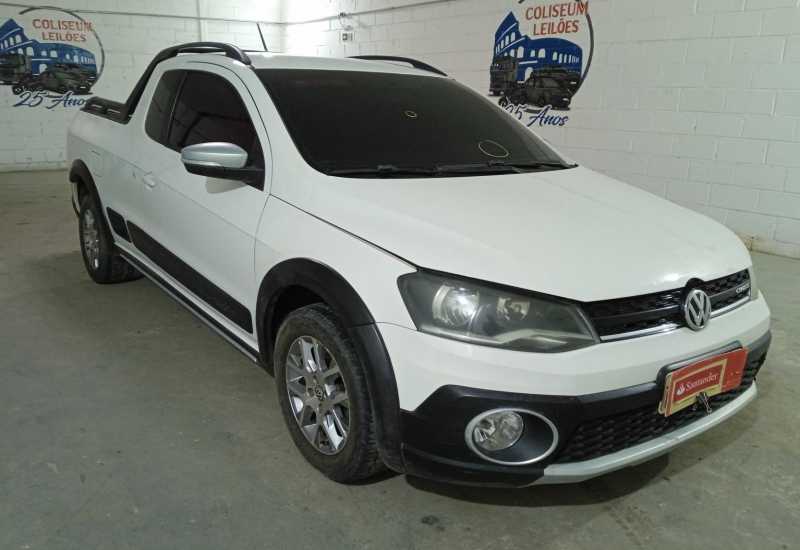 LOTE 023 - Saveiro CE Cross 1.6 Total Flex 2014