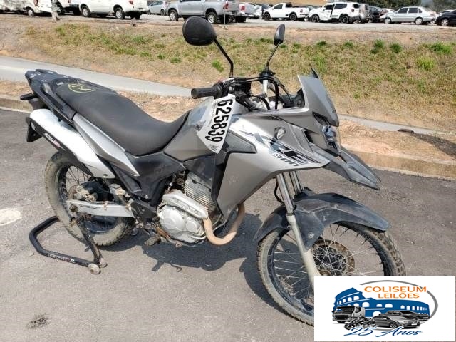 LOTE 016 - XRE 300 ABS 2019