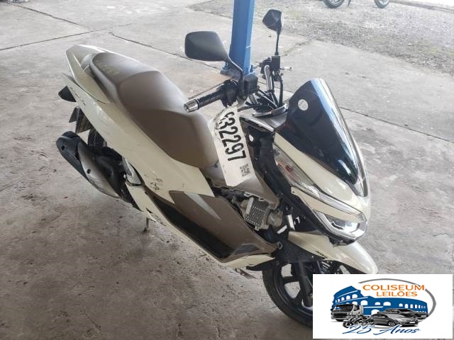 LOTE 018 - PCX 150 DLX 2019