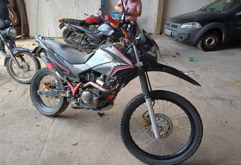 LOTE 003 - HONDA NXR 150 BROS MIX ES 2011