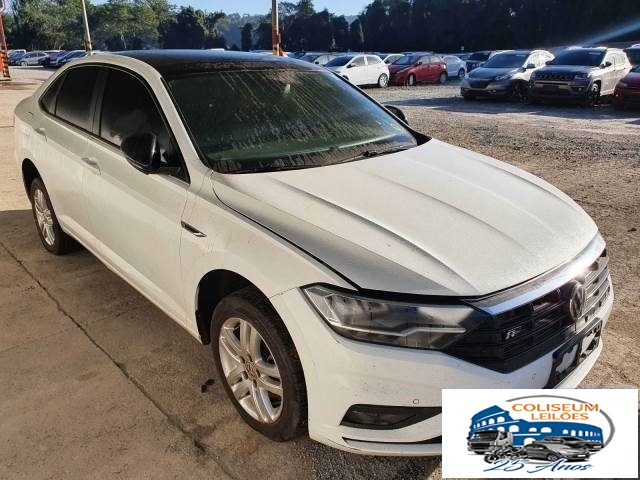 LOTE 040 - JETTA R-LINE 250 1.4 16V TSI TURBO 2020