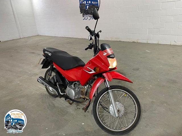 LOTE 008 - HONDA POP 100 2015