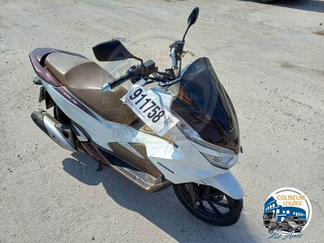 LOTE 008 - HONDA PCX 150 2022