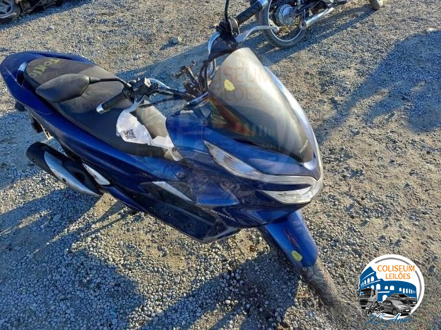 LOTE 010 - HONDA PCX 150 STD 2021