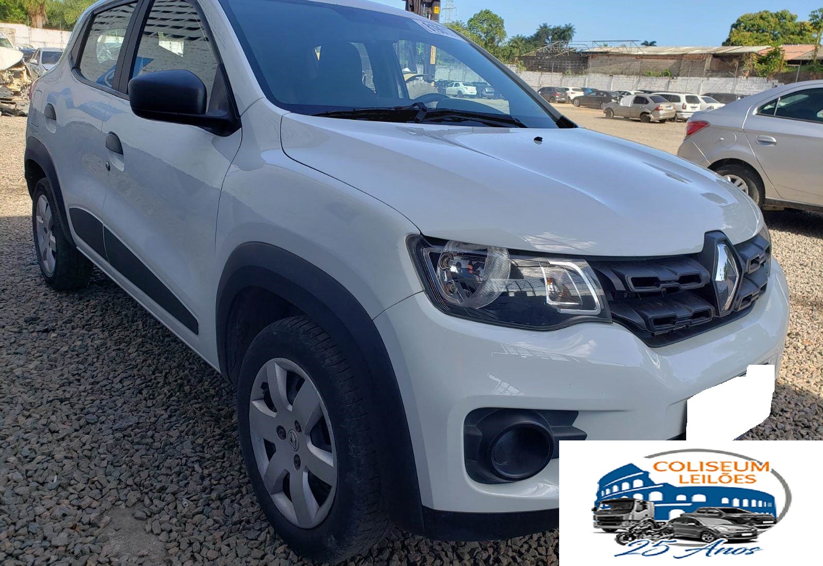 LOTE 003 - KWID ZEN 1.0 SCE 2019