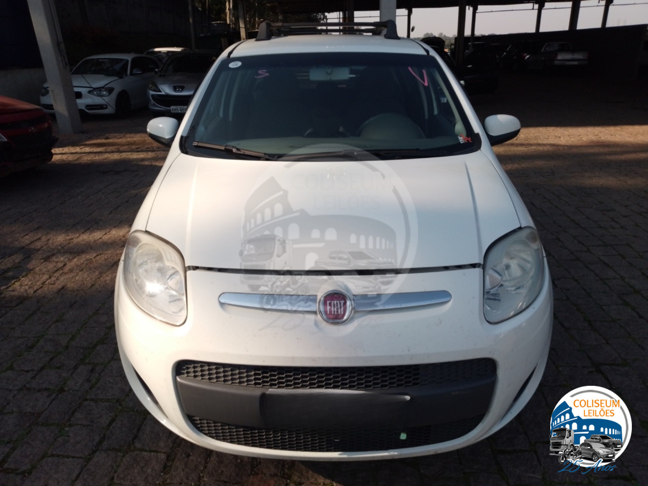 LOTE 001 - PALIO ATTRACT 1.4 FLEX 2015