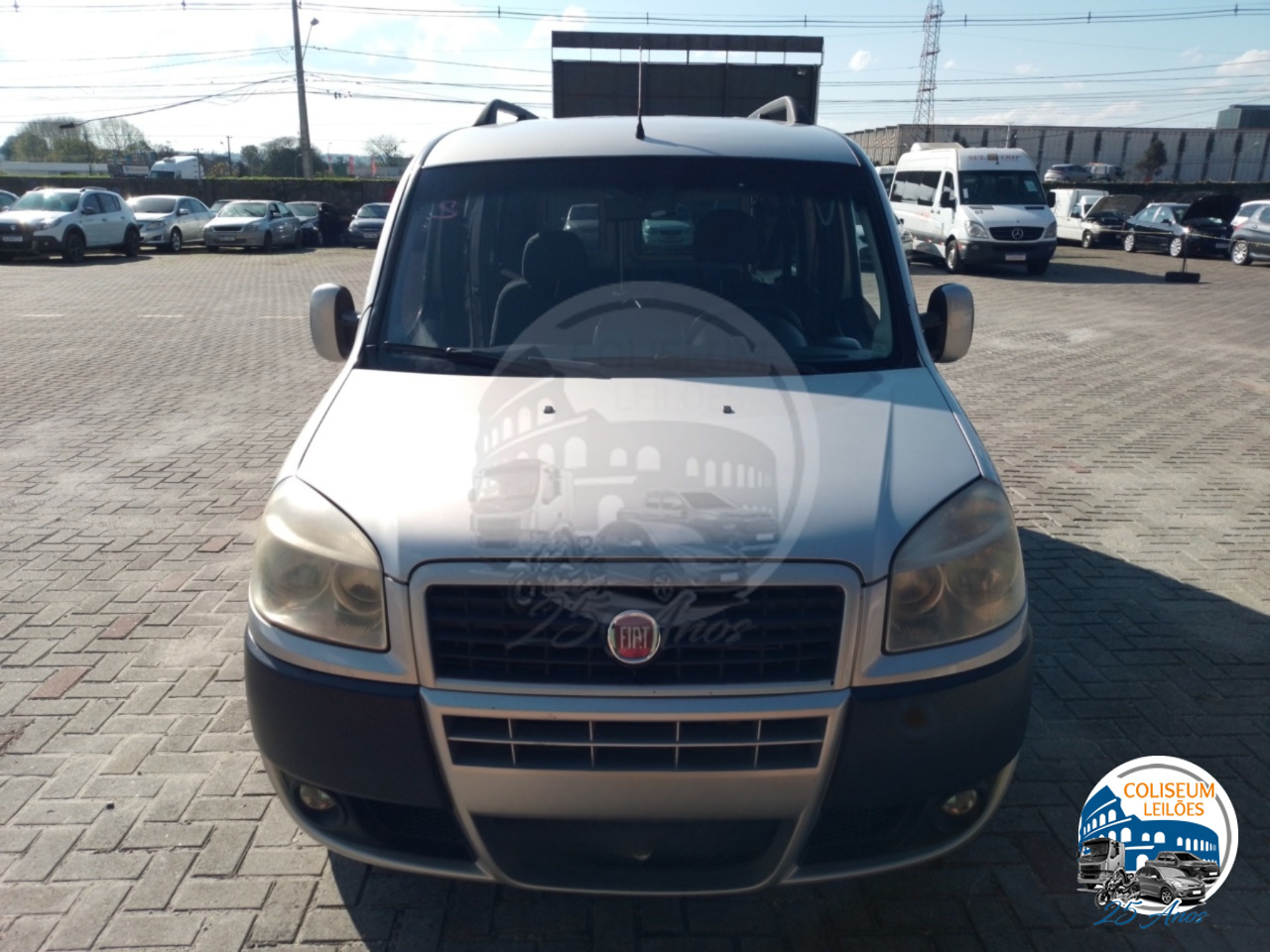 LOTE 005 - DOBLO ESSENCE 1.8 FLEX 2015