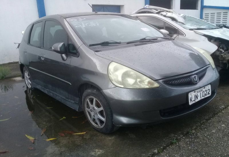 LOTE 040 - FIT 1.5 16V GASOLINA 2008