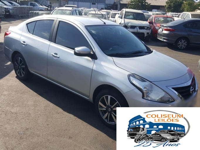 LOTE 004 - VERSA SL CVT 2017